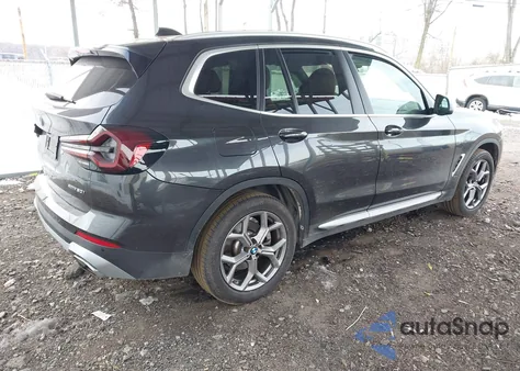 2024 BMW X3 xDrive30I z USA, uszkodzony, nr VIN 5UX53DP00R9W05461